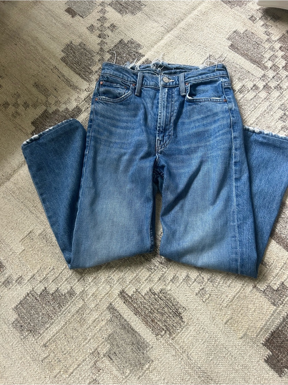 MOTHER Cropped High Easter Rider Blue Denim Jeans in Running with Scissors